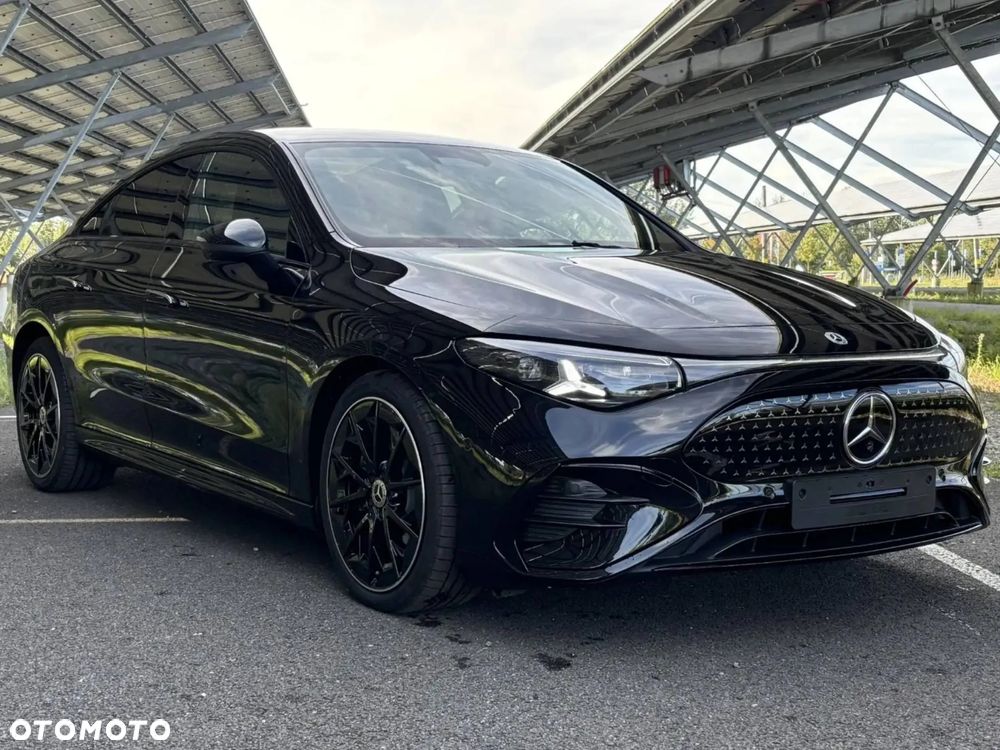 Mercedes-Benz CLA - 2