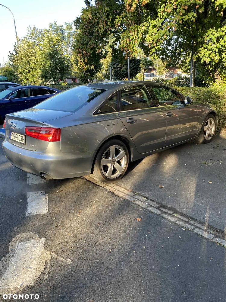 Audi A6 - 8