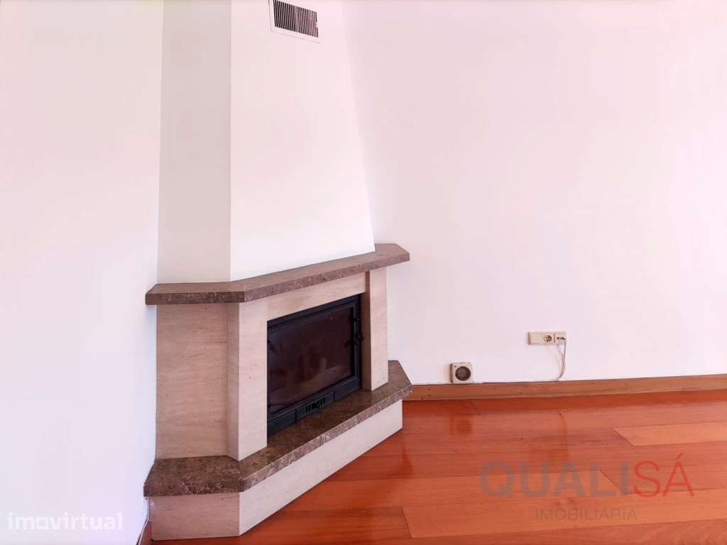 Apartamento T3 com varandas e garagem fechada em Real em Braga - Grande imagem: 5/48