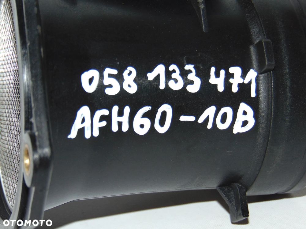 Przepływomierz 058133471 Audi A3 A4 B5 A6 C5 VW Passat 1.6 1.8 - 9