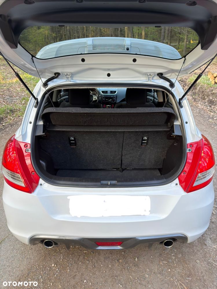 Suzuki Swift 1.6 Sport - 16