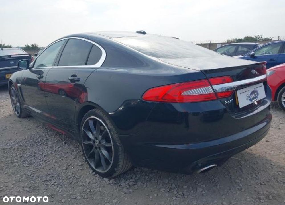 Jaguar XF 3.0 V6 D S - 2