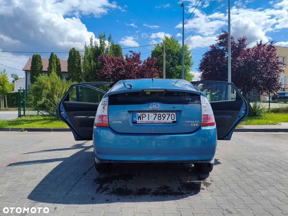 Toyota Prius 1.5 VVT-i Sol - 8