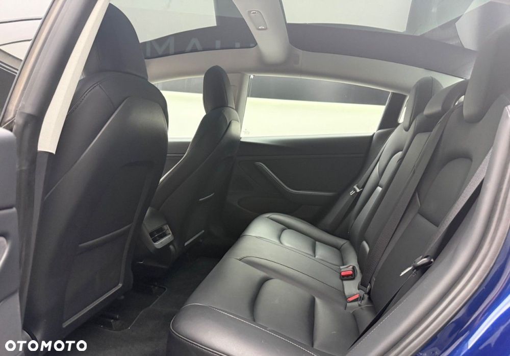 Tesla Model 3 - 26