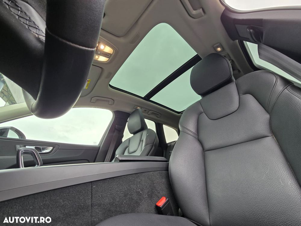 Volvo XC 60 B4 MHEV Inscription - 11