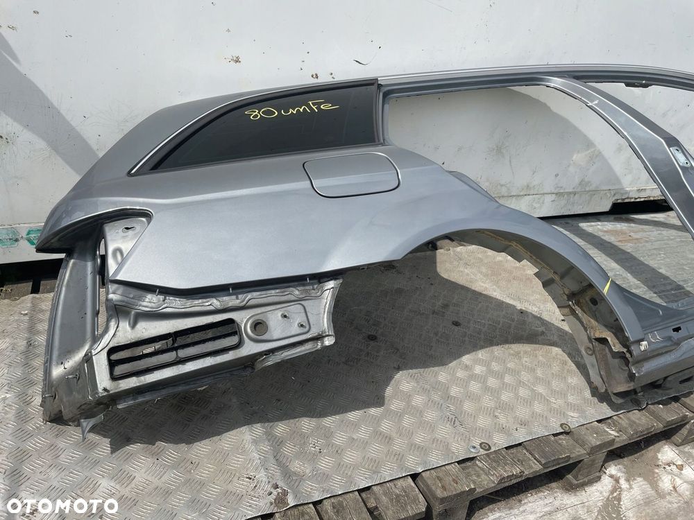 Blotnik cwiartka poszycie prawy tyl Mercedes W204 792U C792 Kombi 80umFe - 5