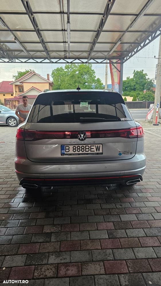 Volkswagen Touareg - 3