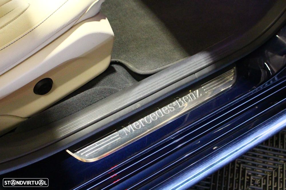 Mercedes-Benz CLS 300 d - 16