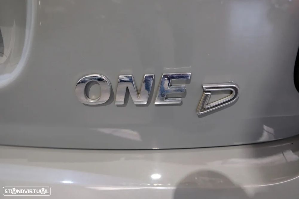 MINI 5 Portas One D - 21