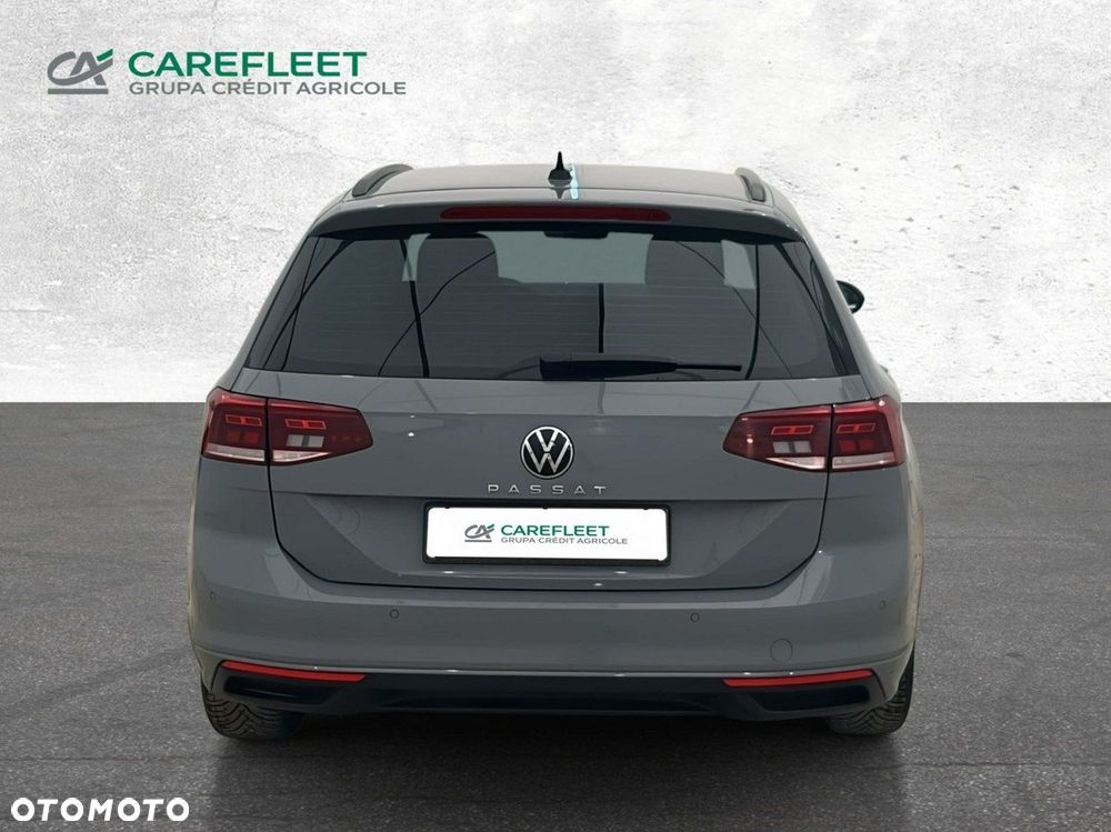 Volkswagen Passat - 6