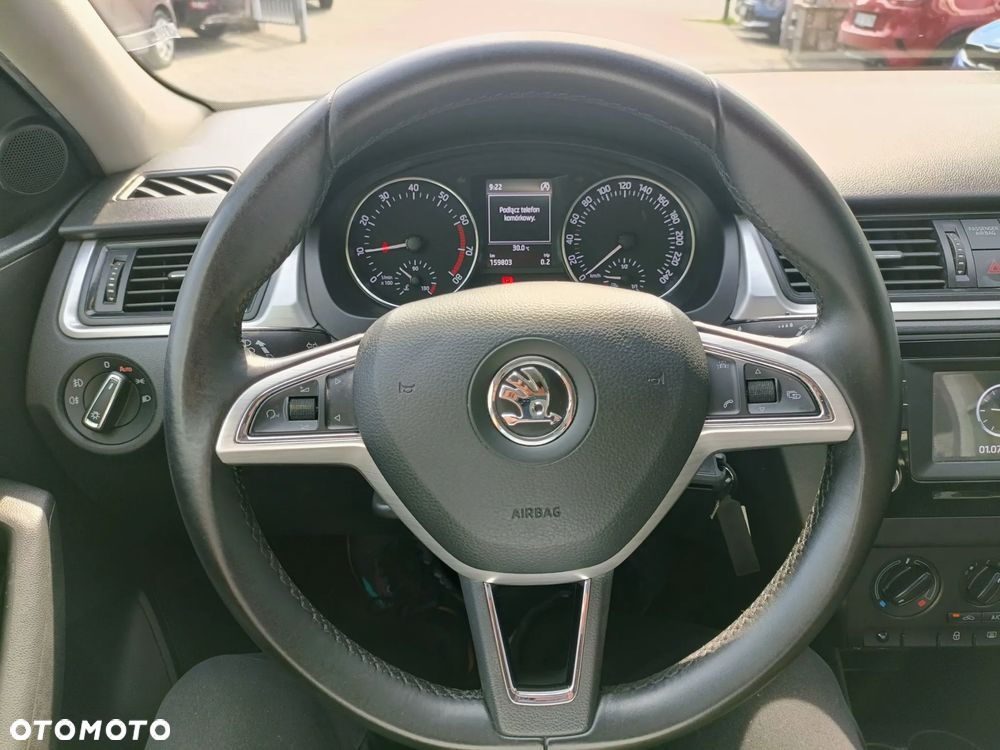 Skoda RAPID 1.2 TSI Active - 12