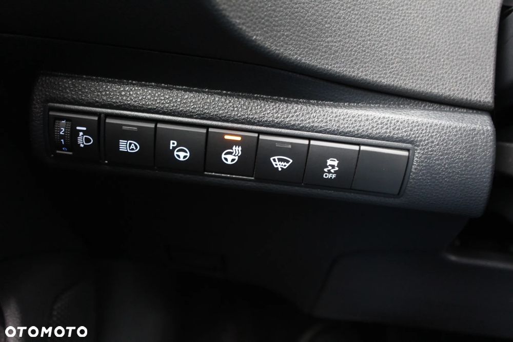 Toyota Corolla 2.0 Hybrid Executive - 21