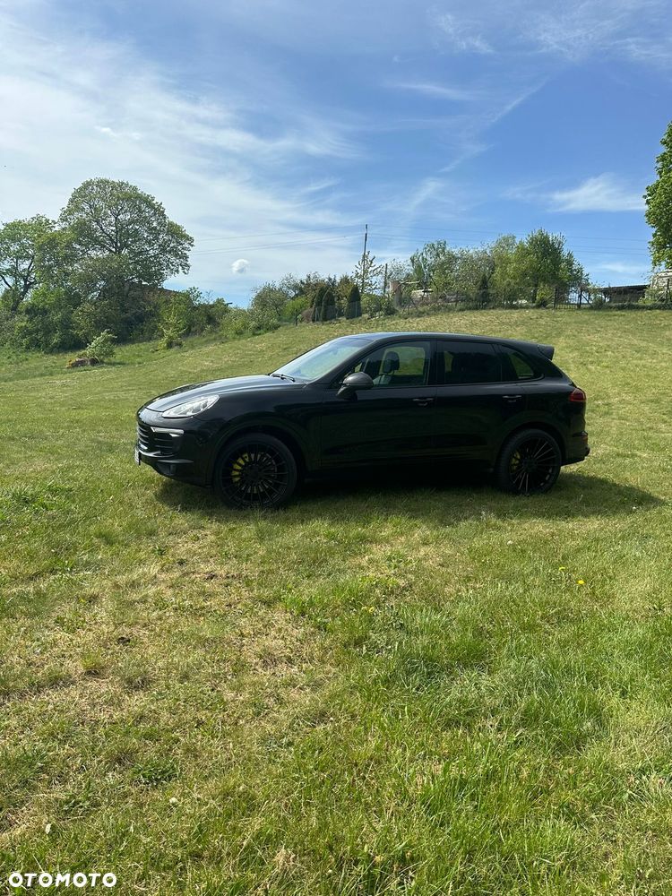 Porsche Cayenne - 6