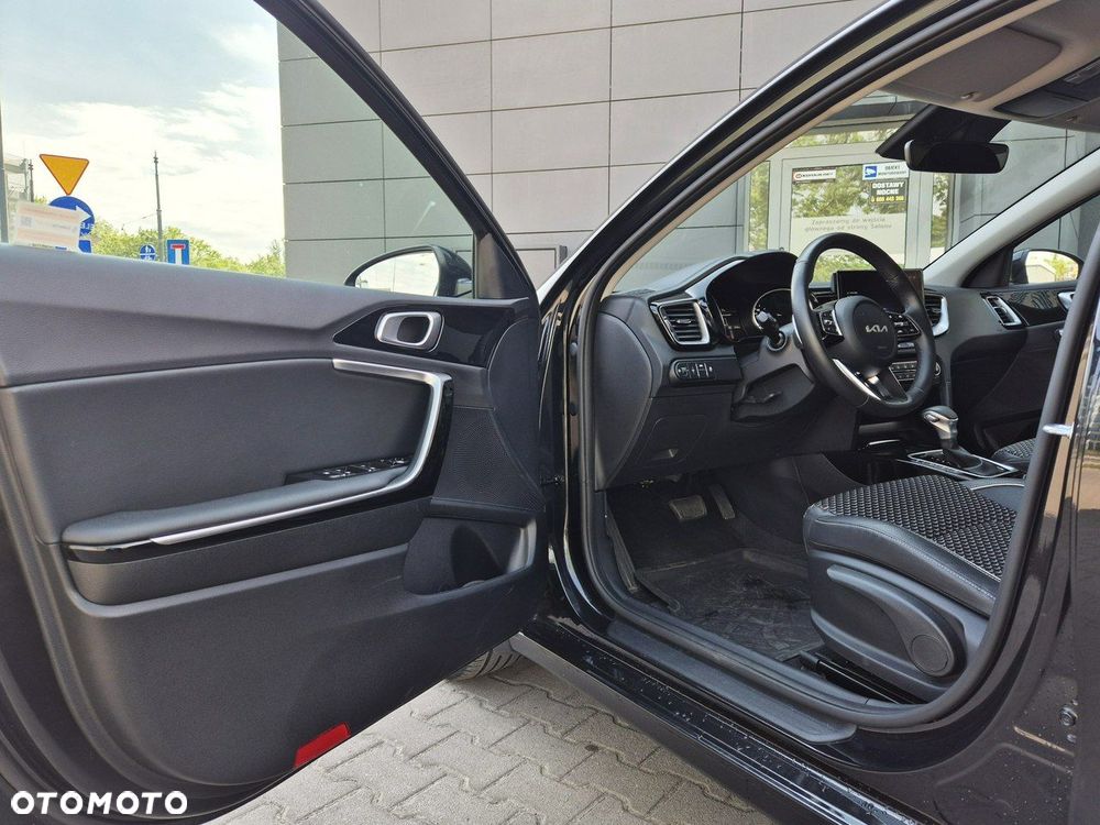 Kia Ceed 1.5 T-GDI Tribute DCT - 13