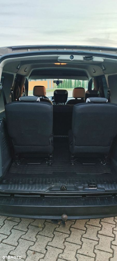 Renault Kangoo dCi 110 FAP Start & Stop Grand - 9