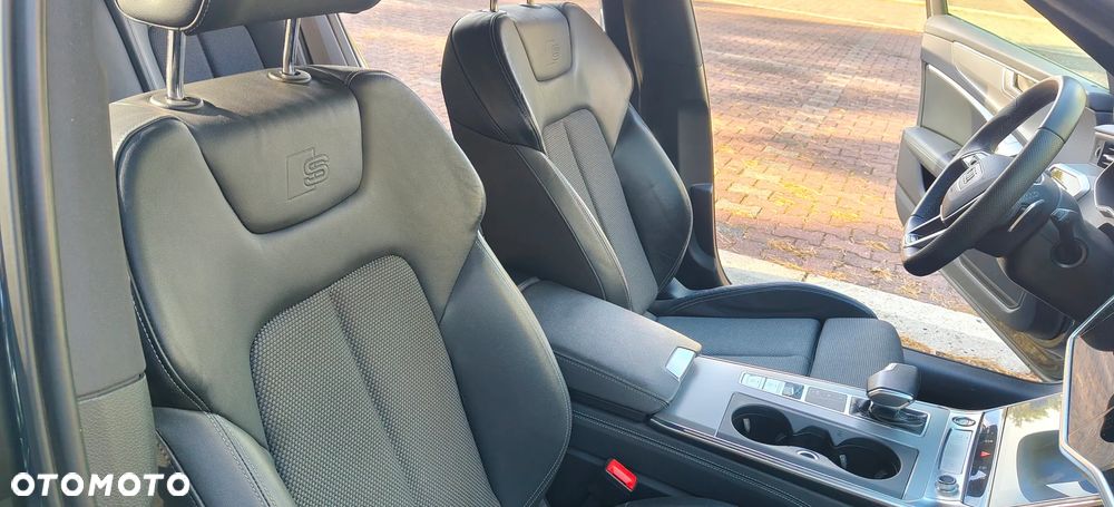 Audi A6 Avant - 9