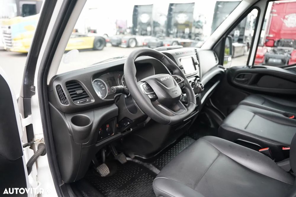 Iveco DAILY 35-160 / FURGON / AUTOUTILITARĂ / TAPIȚERIE DIN PIELE / CUTIE DE VITEZE MANUALĂ / 3 LOCURI / IMPORT - 26