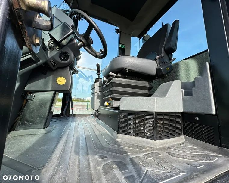 Caterpillar CS-563E - 30