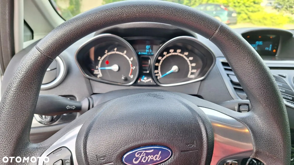 Ford Fiesta - 8