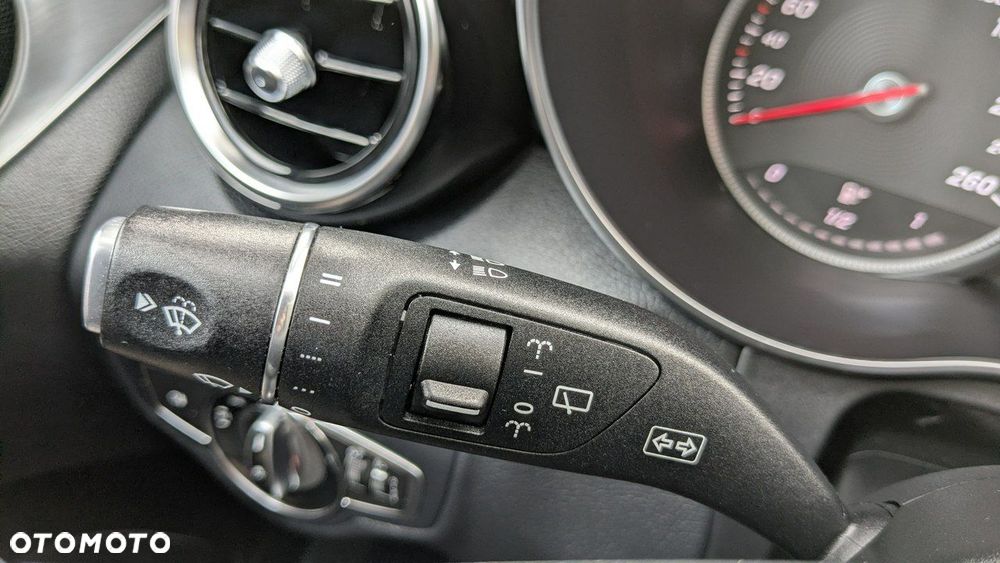 Mercedes-Benz Klasa C - 27