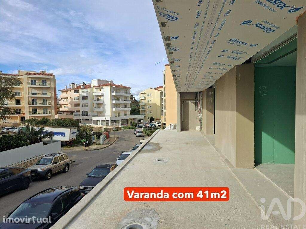 Apartamento T2 em Portimão de 130,00 m2 - Grande imagem: 3/19