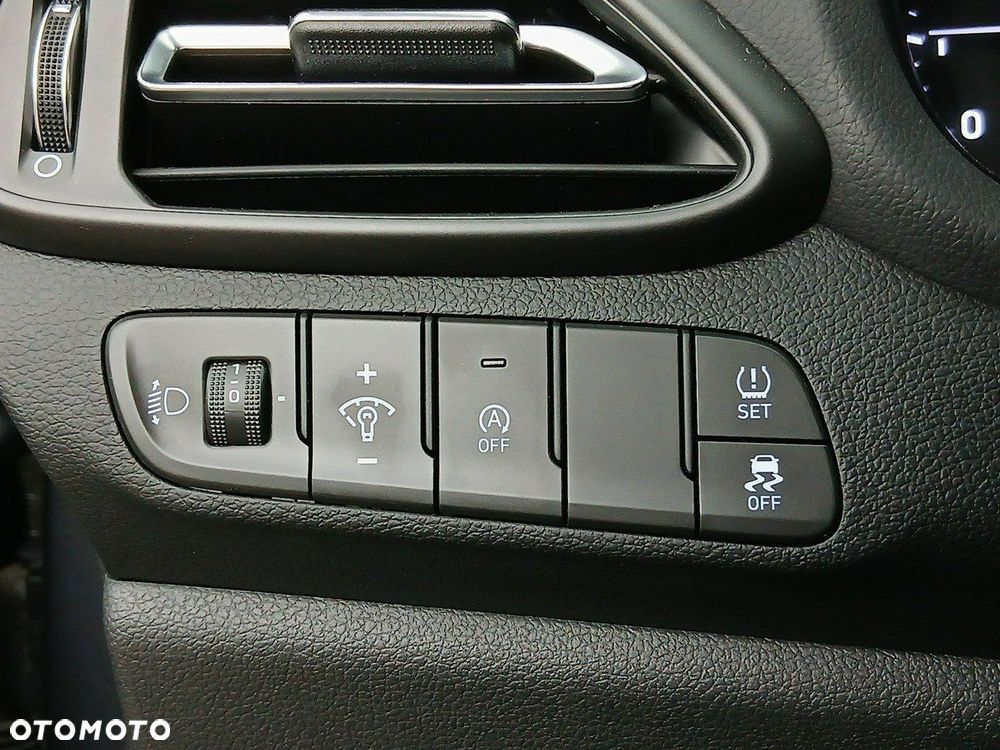 Hyundai i30 1.0 T-GDI Smart - 22