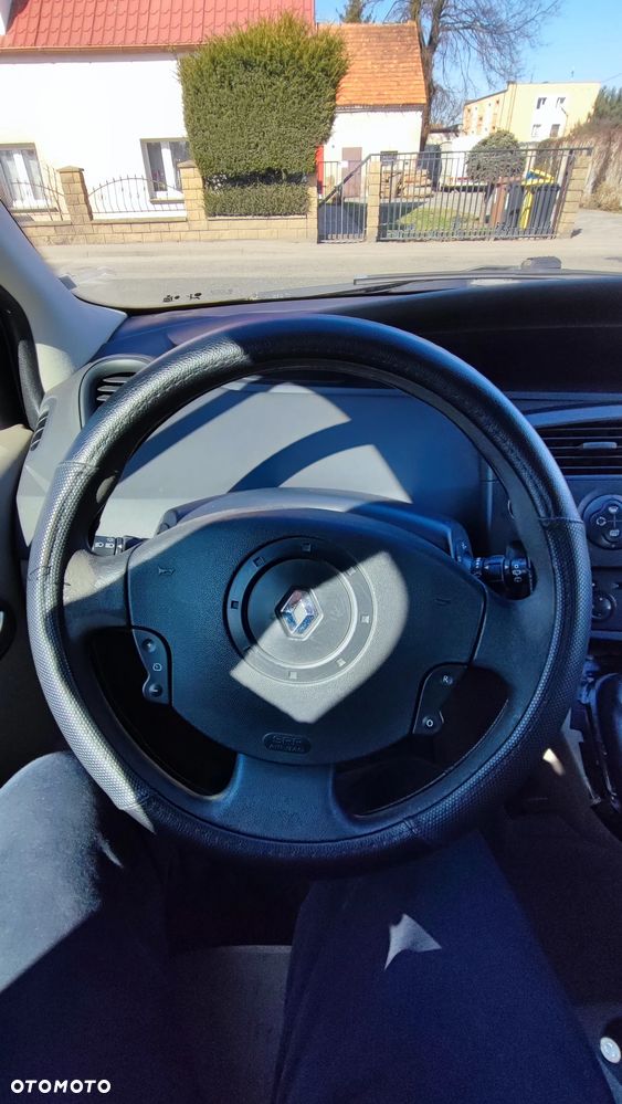 Renault Scenic 1.9 dCi Confort Authentique - 18