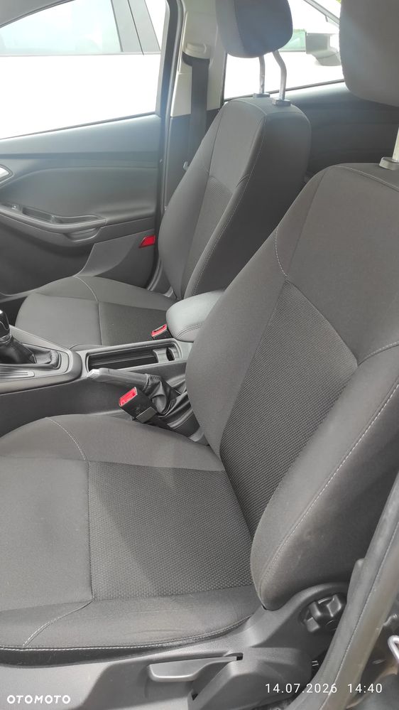 Ford Focus 1.6 Trend - 6