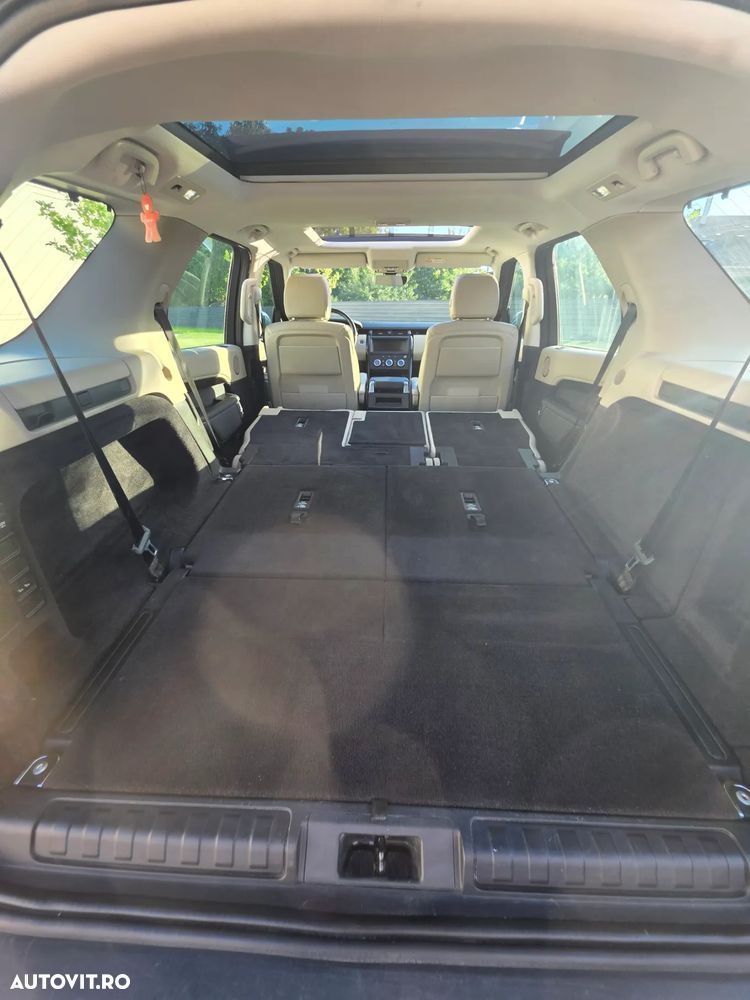 Land Rover Discovery 2.0 L SD4 Ingenium HSE - 12