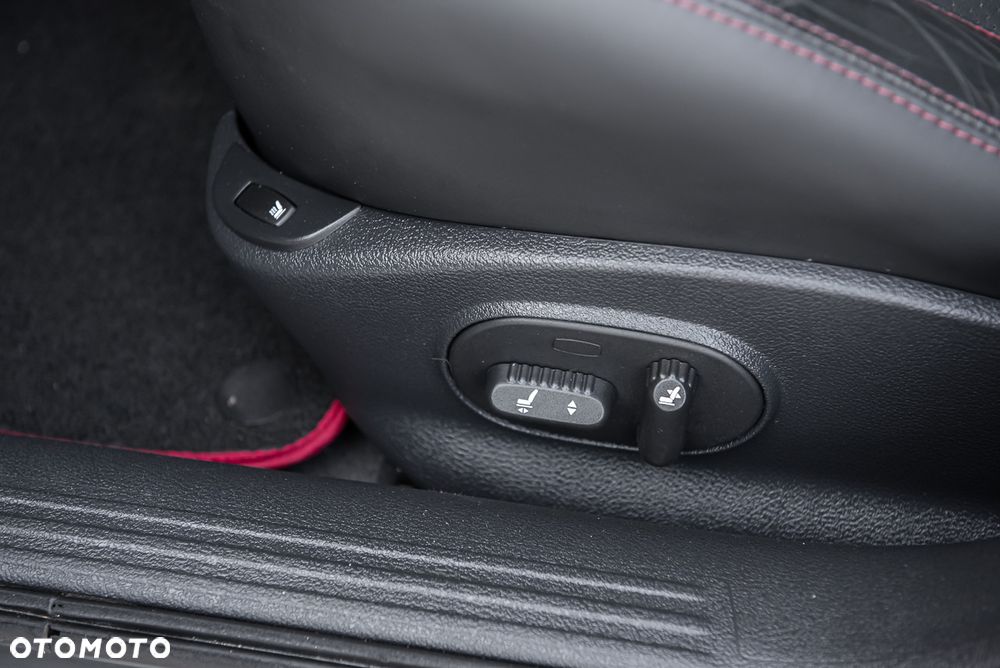 Renault Laguna 2.0 16V Turbo GT - 18