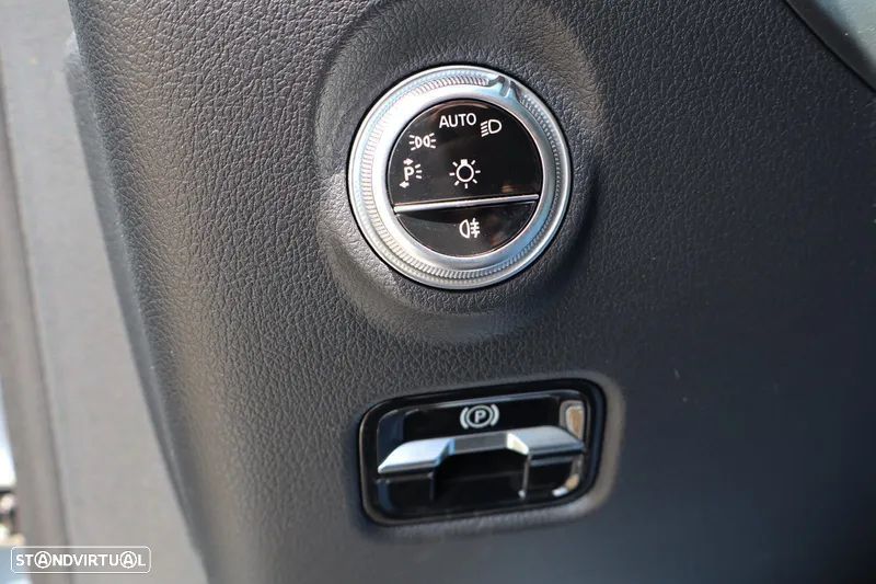 Mercedes-Benz C 300 de AMG Line - 10