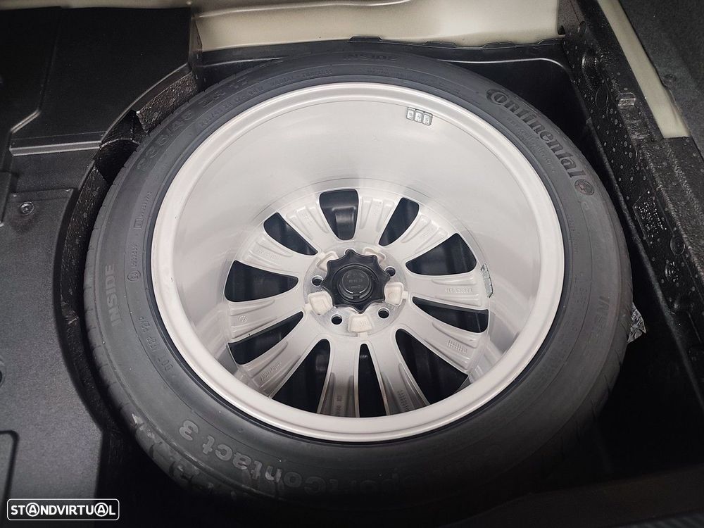 VW Passat CC 2.0 TDi BlueMotion - 17