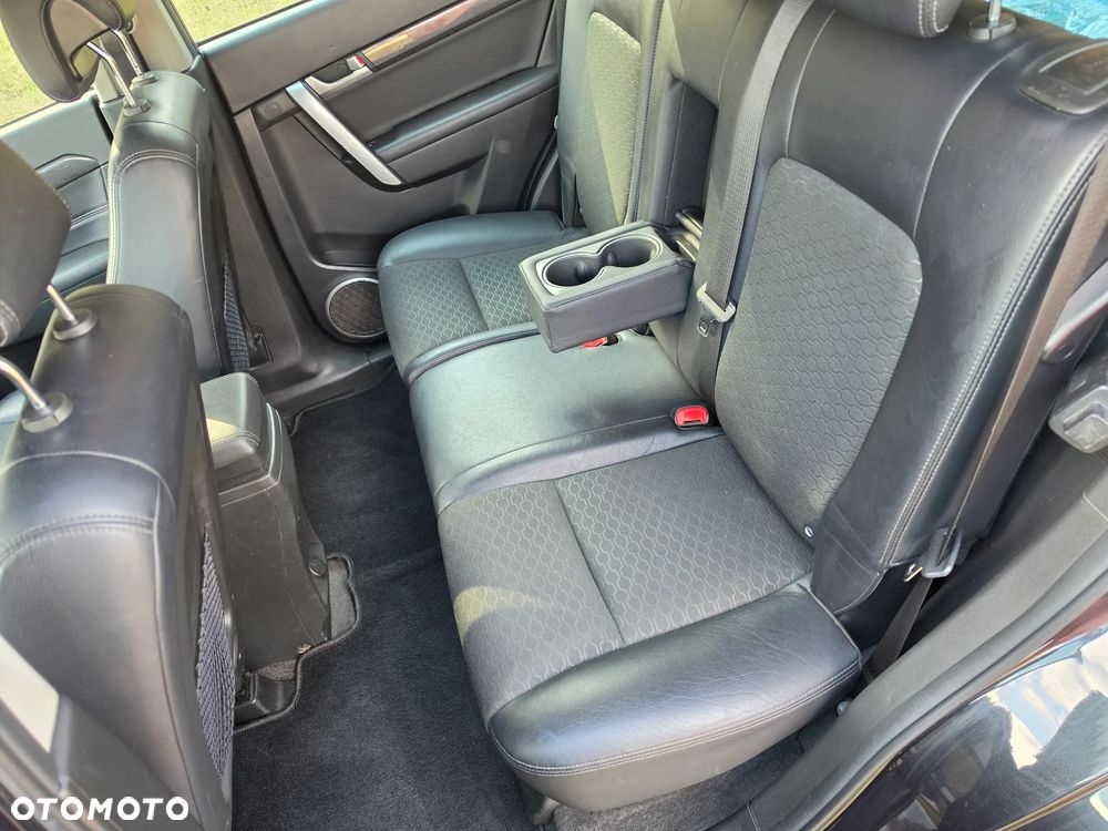Chevrolet Captiva 2.2 2WD Travel Edition - 16
