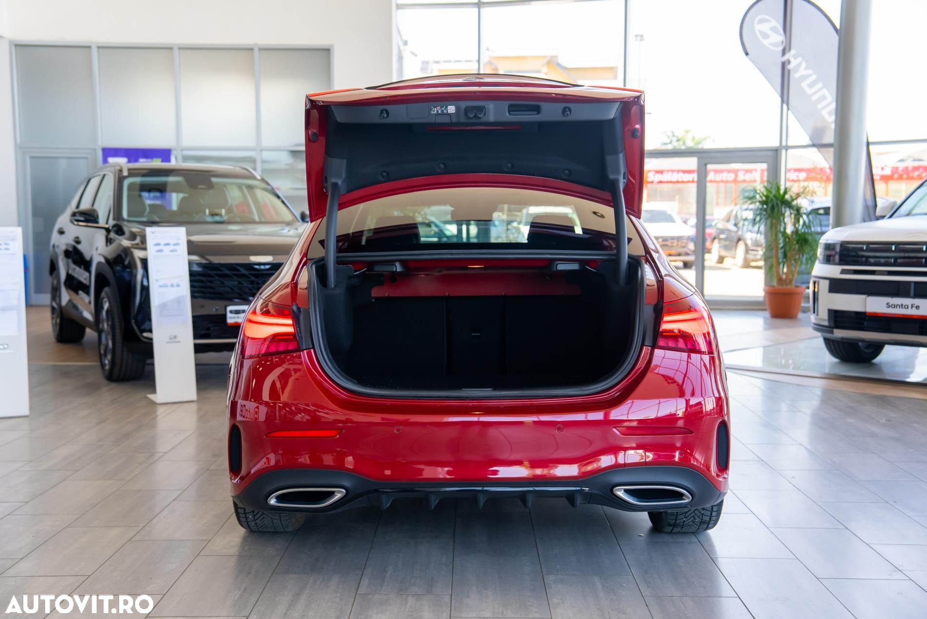 Mercedes-Benz A 200 7G-DCT AMG Line - 23