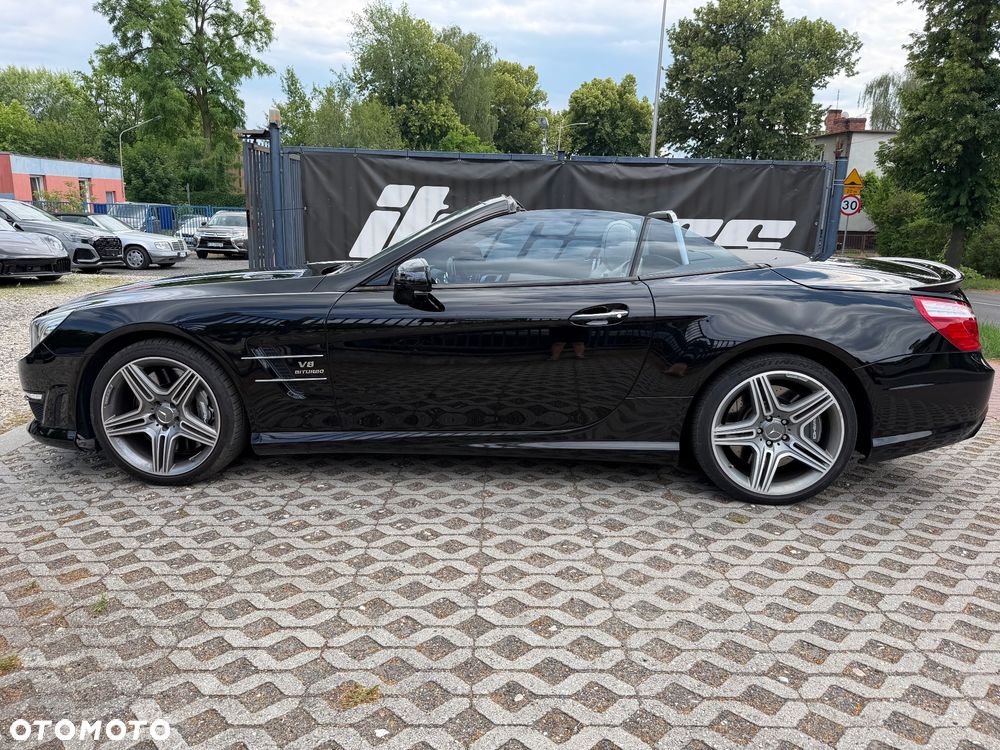 Mercedes-Benz SL 63 AMG - 10