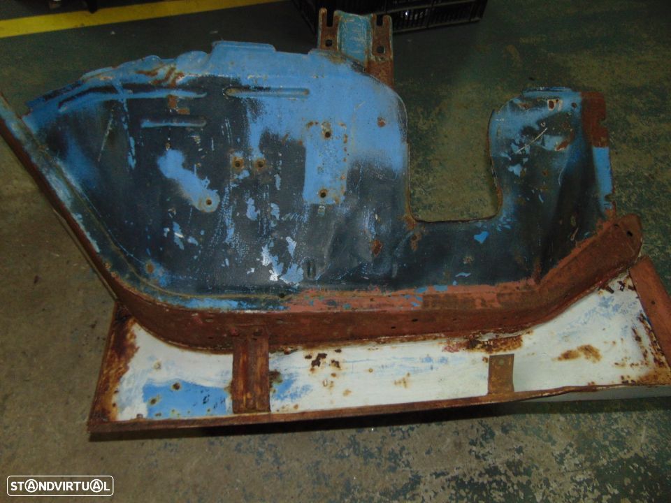 Toyota bj40 guarda lamas direito - 6