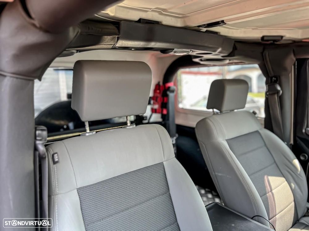 Jeep Wrangler 2.8 CRD MTX Sport - 21