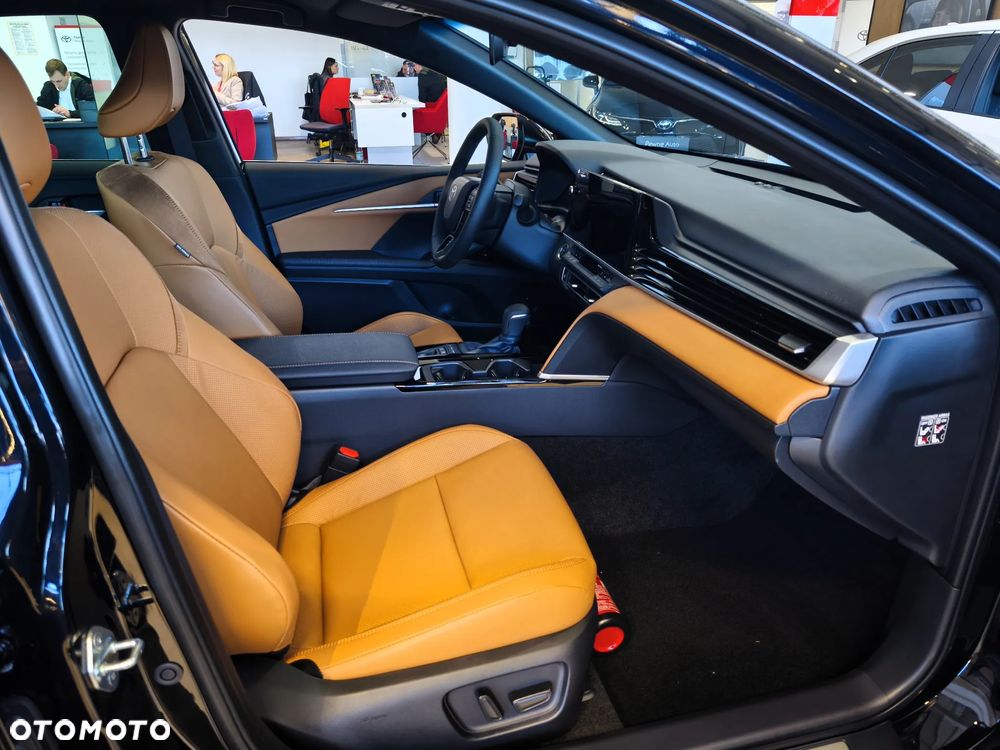 Toyota Camry 2.5 Hybrid Dynamic Force Prestige e-CVT - 7