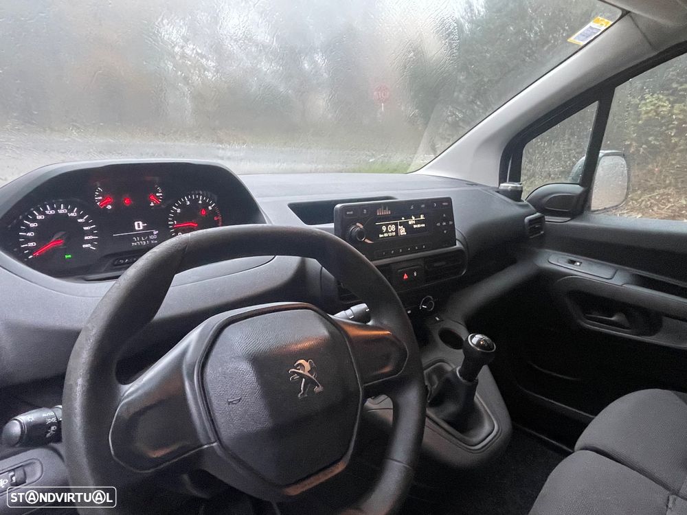 Peugeot 1.6 HDI / IVA DISCRIMINADO / 3L - 8