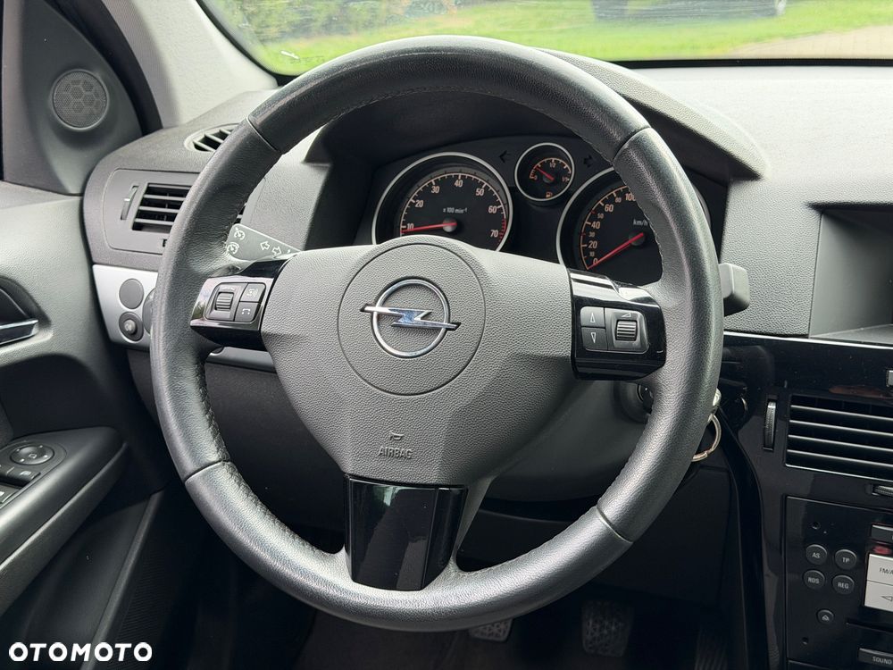 Opel Astra 1.6 Caravan Enjoy - 15