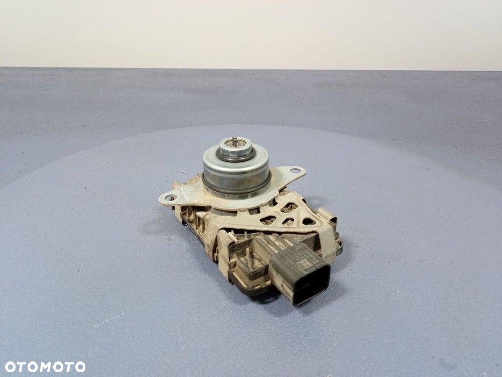 BMW 7 G11 G12 NASTAWNIK REDUKTORA xDrive 8670279 - 2