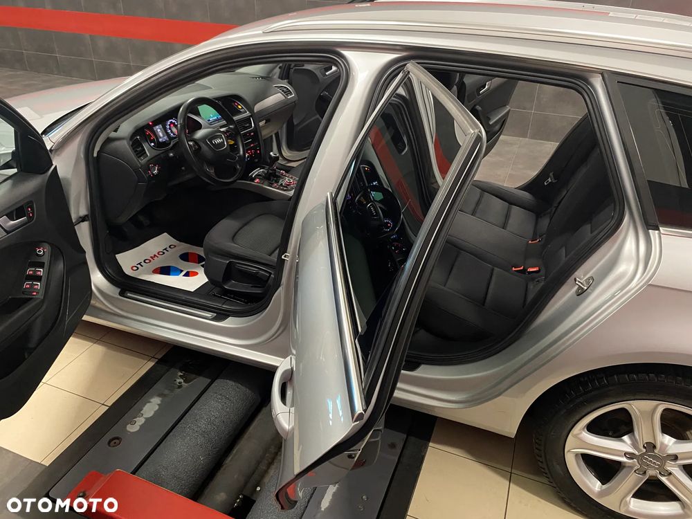 Audi A4 Avant 2.0 TDI - 22
