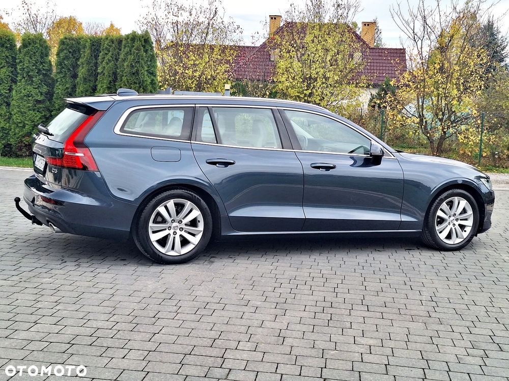 Volvo V60 D3 Momentum Core - 7