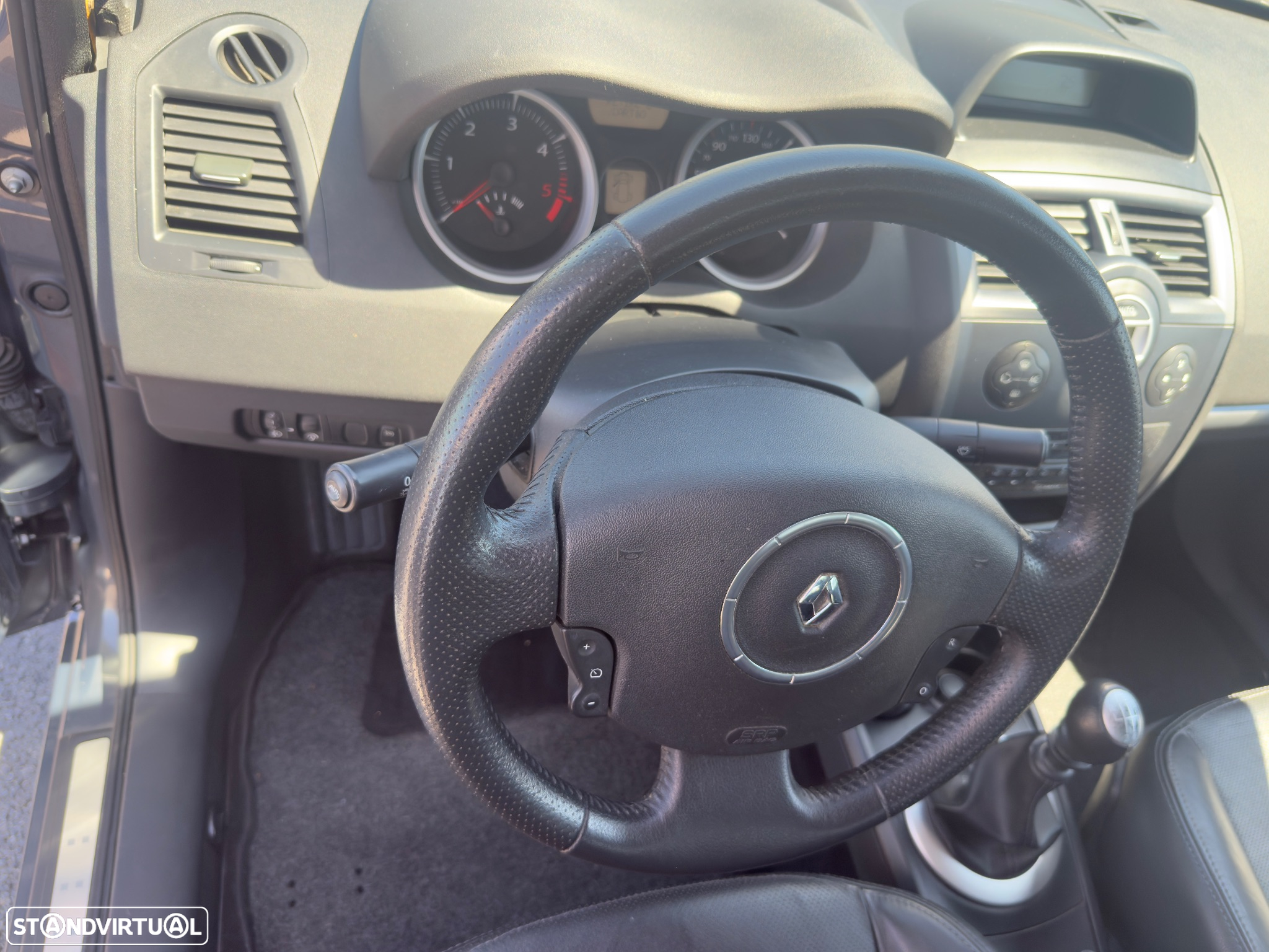 Renault Mégane 1.5 dCi Privilège Luxe - 7