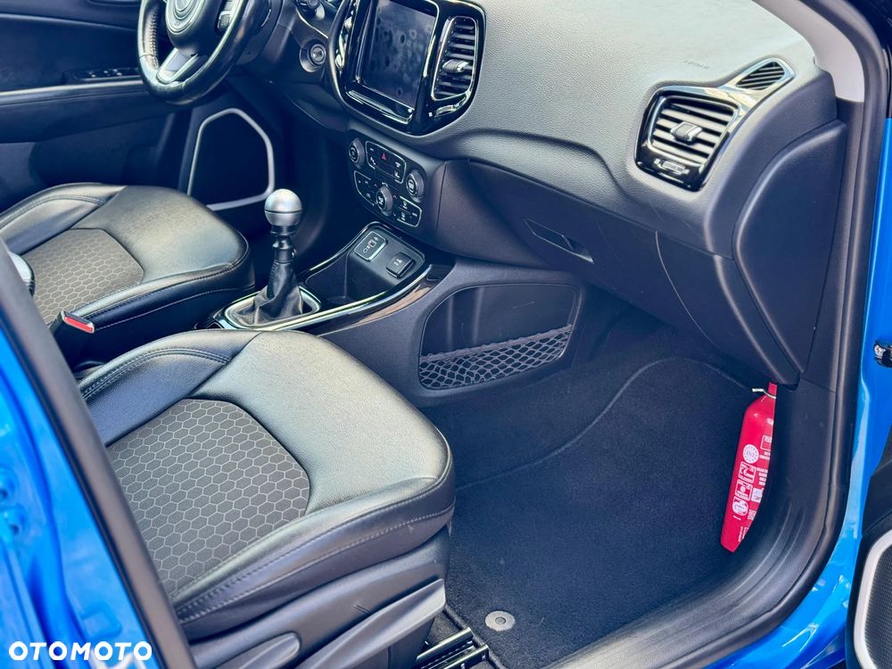 Jeep Compass 1.4 TMair Night Eagle FWD S&S - 19