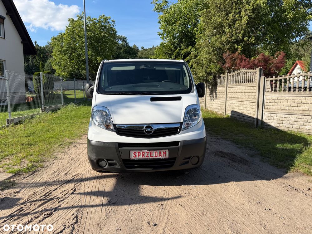 Opel Vivaro - 2