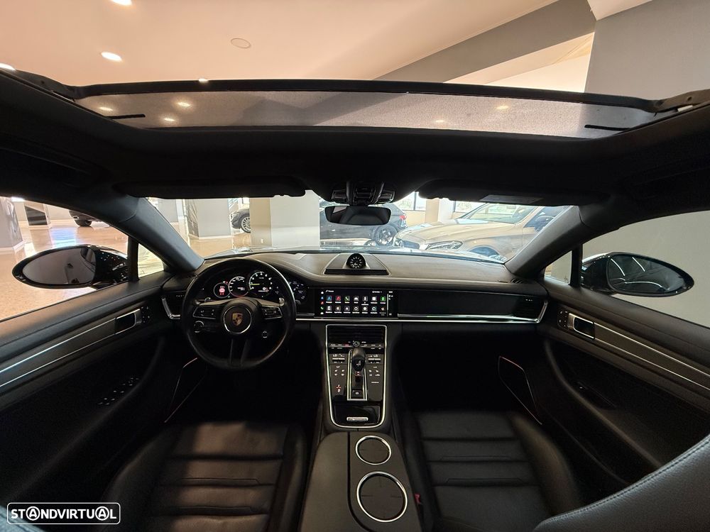 Porsche Panamera 4 E-Hybrid Platinum Edition com PDLS - 22