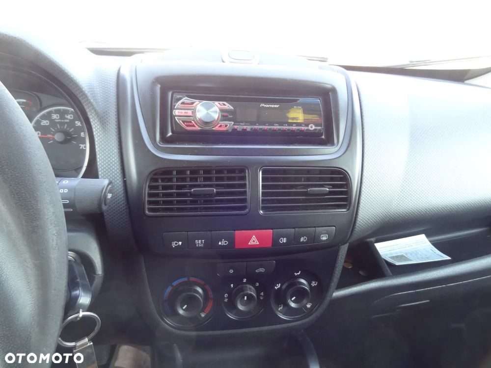 Fiat Doblo - 11