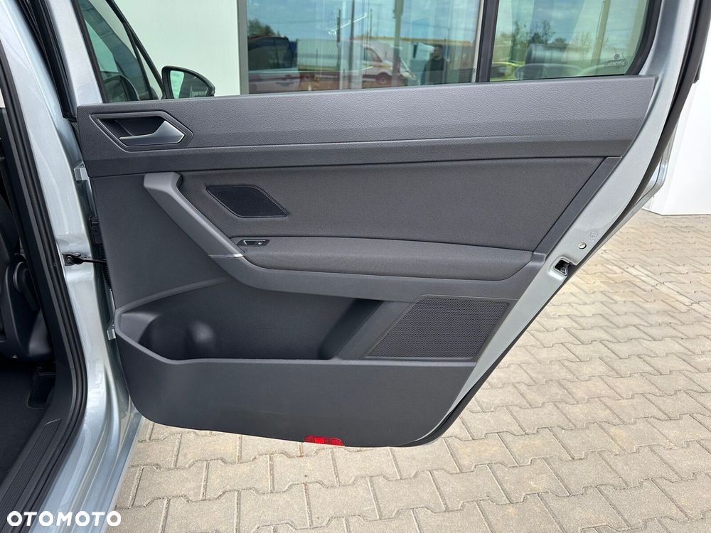 Volkswagen Touran 1.5 TSI EVO Comfortline Plus DSG - 23