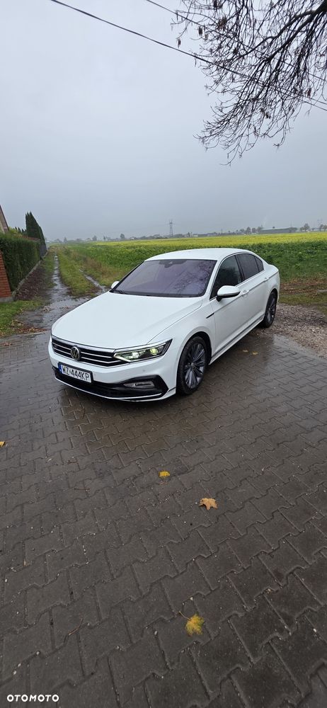 Volkswagen Passat - 9